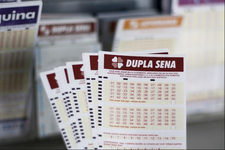 Dupla Sena, Concurso 2819, quarta-feira, 11 de junho de 2025 (11/06/25); prêmio de R$ 6 milhões